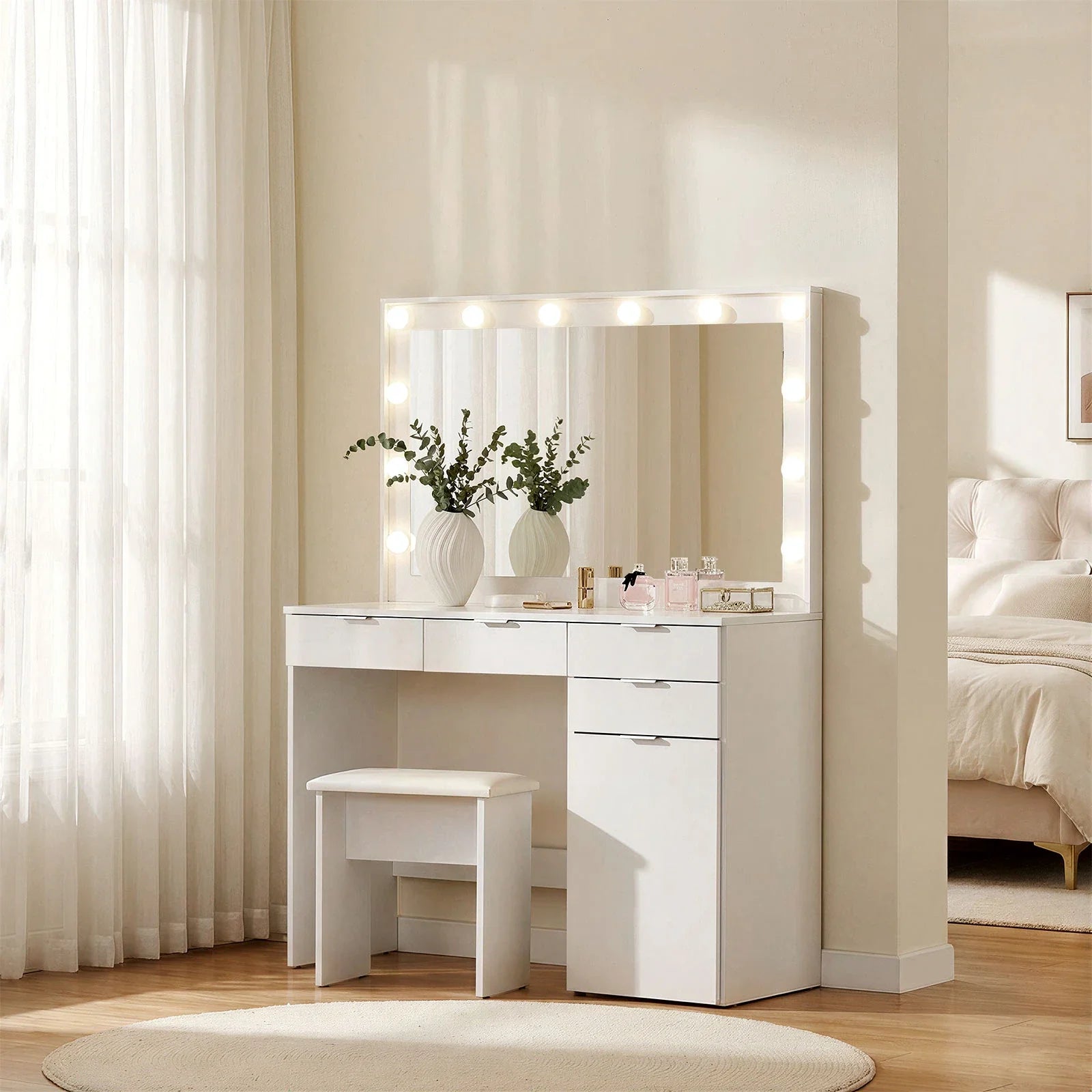 Hollywood 4-Drawer Dressing Table Set