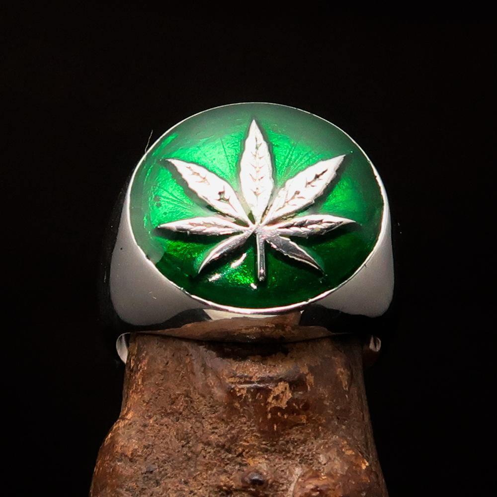 Sterling Silver Men's Ring Marihuana Cannabis Leaf dark Green