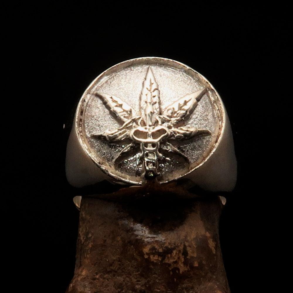 Men's Ring Cannabis Leaf Marihuana Medical Weed Symbol - two tone Sterling Silver